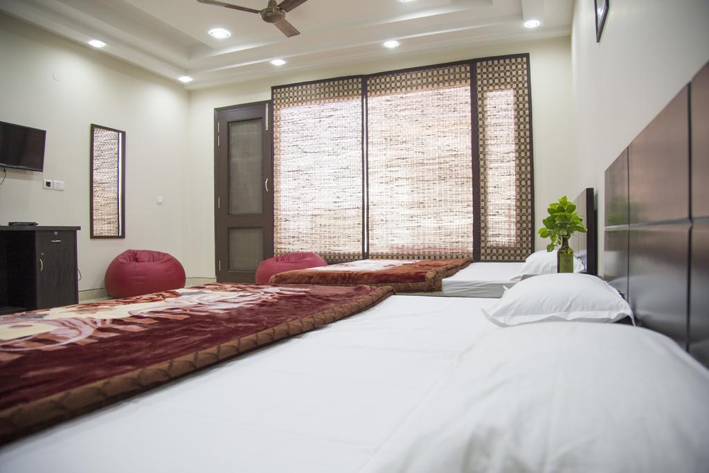 The Mulberry House New Delhi Bagian luar foto